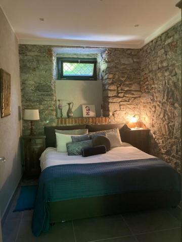 Villa Bacchetta - Stone Cottage 奥雷吉奥卡斯特罗 外观 照片