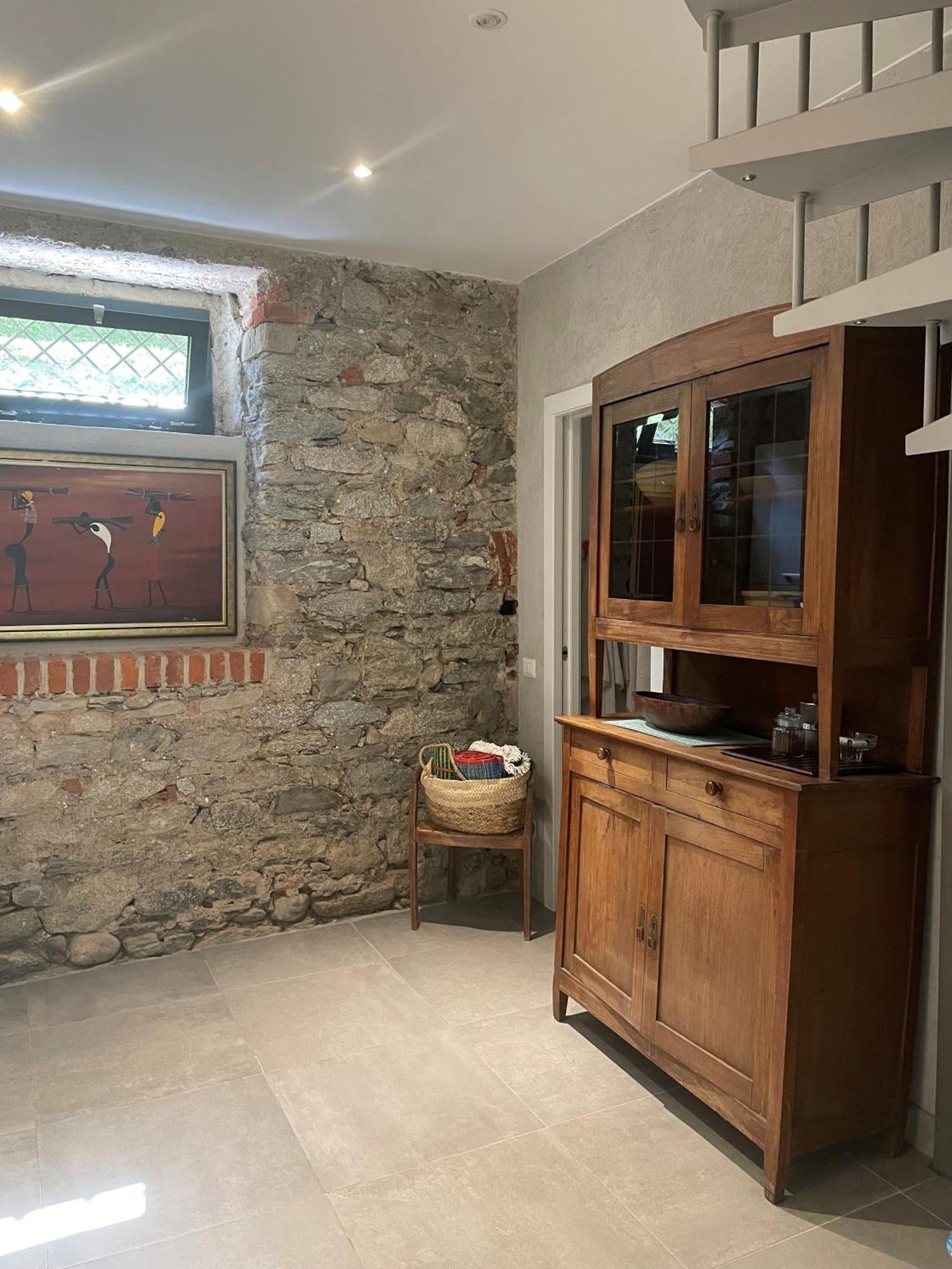 Villa Bacchetta - Stone Cottage 奥雷吉奥卡斯特罗 外观 照片